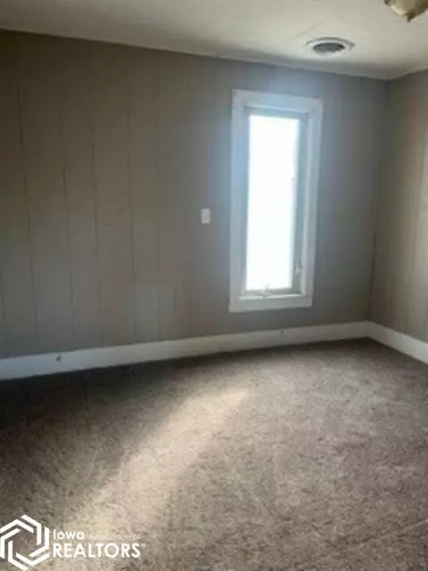 204 N N Frst, Cincinnati, IA 52549 photo 12