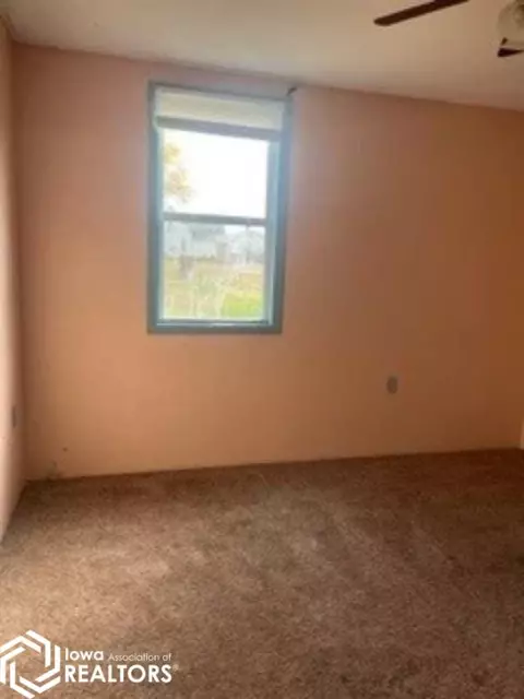 204 N N Frst, Cincinnati, IA 52549 photo 10