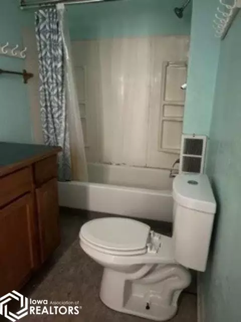 204 N N Frst, Cincinnati, IA 52549 photo 8