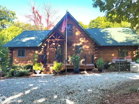 2762 N Mormon Springs Rd, Niota, IL 62358