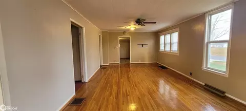 1202 S Main St, Centerville, IA 52544 photo 5