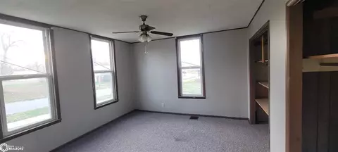 1202 S Main St, Centerville, IA 52544 photo 9