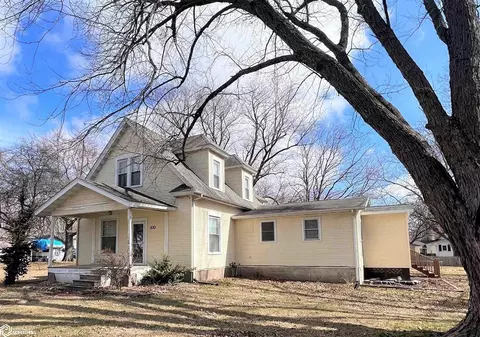 300 N Oak St, Richland, IA 52585