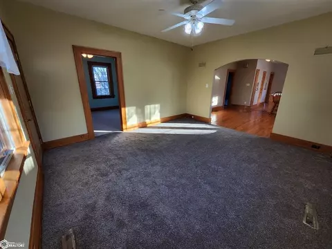 301 E Thomas St, Avoca, IA 51521 photo 17