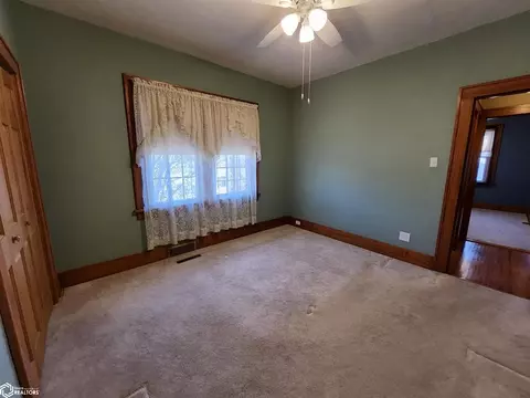 301 E Thomas St, Avoca, IA 51521 photo 25