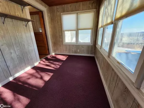 301 E Thomas St, Avoca, IA 51521 photo 33