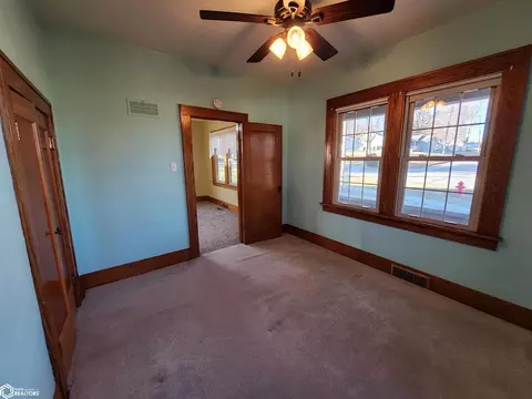 301 E Thomas St, Avoca, IA 51521 photo 19