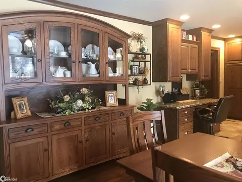 310 18th Ave NE, Hampton, IA 50441 photo 11
