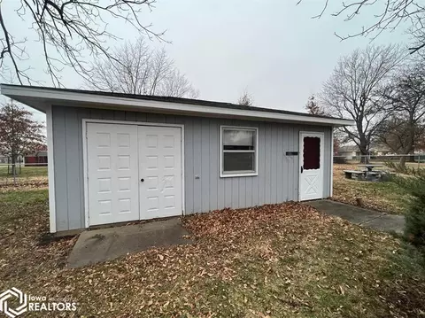 1300 E Grant St, Centerville, IA 52544 photo 15