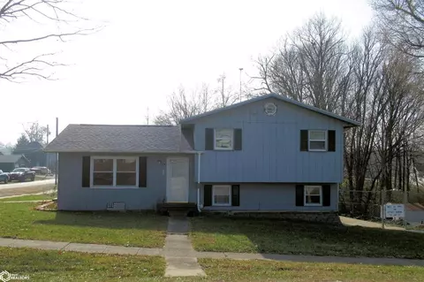 780 Elm St, Hamilton, IL 62341