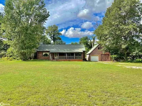 2281 Township Road 1380 E, Oquawka, IL 61469