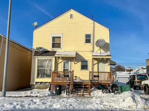 307 1st Ave NW, Hampton, IA 50441