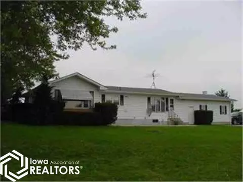1009 270th St, Eldon, IA 52554 photo 1