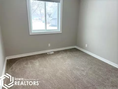 307 E North St, Algona, IA 50511 photo 7