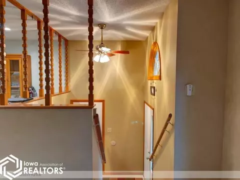 1115 Main St, Hamilton, IL 62341 photo 2