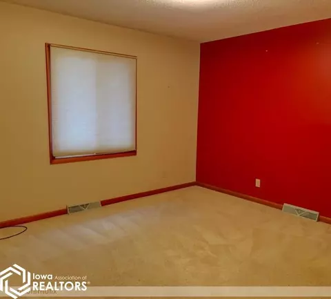 1115 Main St, Hamilton, IL 62341 photo 7
