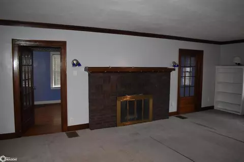 405 Ninth St, Eldon, IA 52554 photo 13