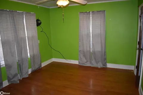 405 Ninth St, Eldon, IA 52554 photo 33