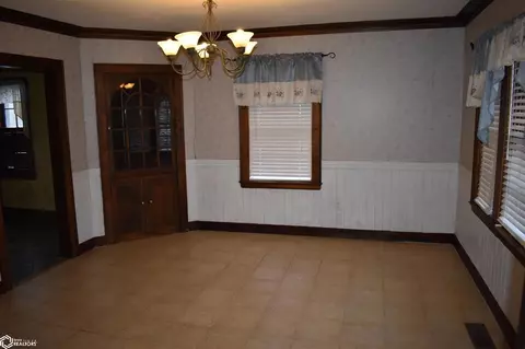 405 Ninth St, Eldon, IA 52554 photo 20