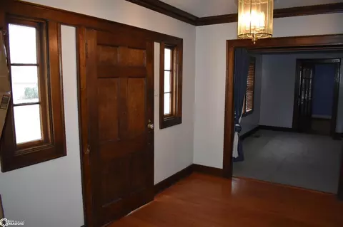 405 Ninth St, Eldon, IA 52554 photo 12