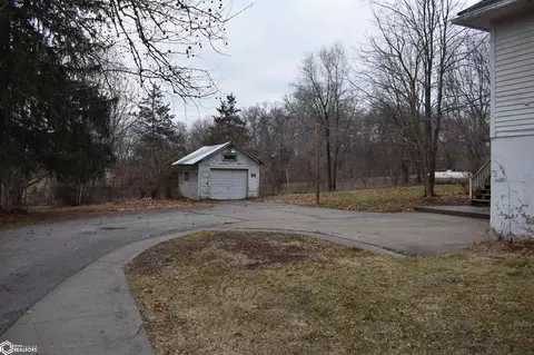 405 Ninth St, Eldon, IA 52554 photo 7