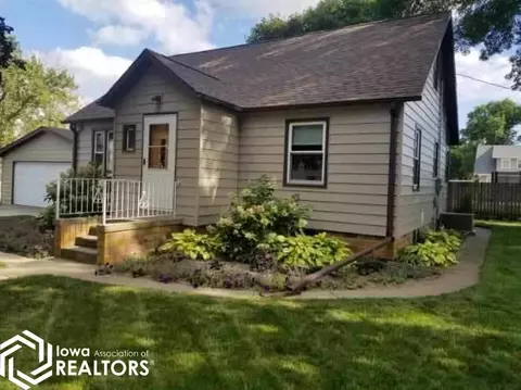 108 2nd St NE, West Bend, IA 50597