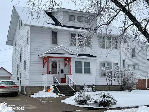 605 10th Ave, Grinnell, IA 50112
