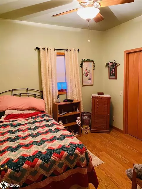 229 E North St, Manly, IA 50456 photo 12