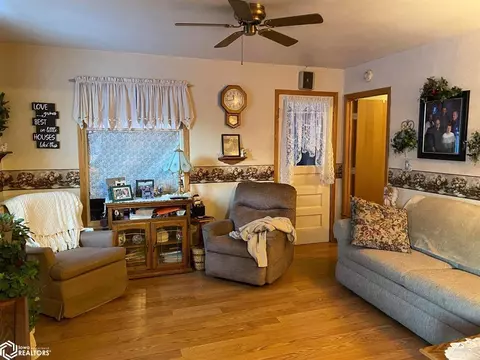 229 E North St, Manly, IA 50456 photo 10