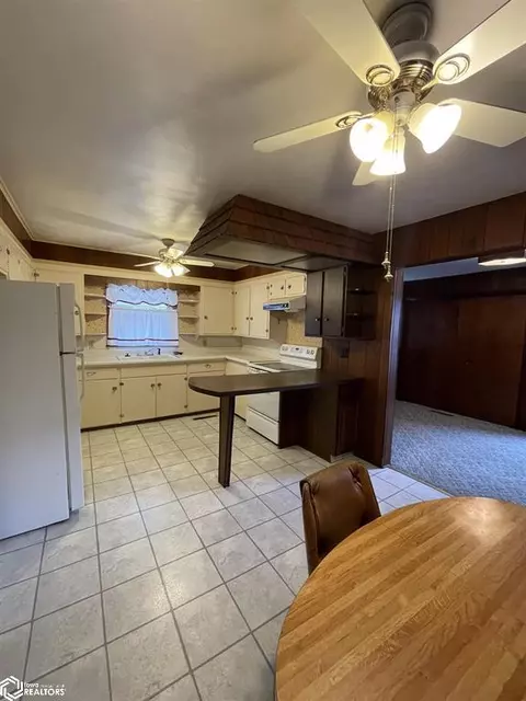 1321 Laurel St, Hamilton, IL 62341 photo 5