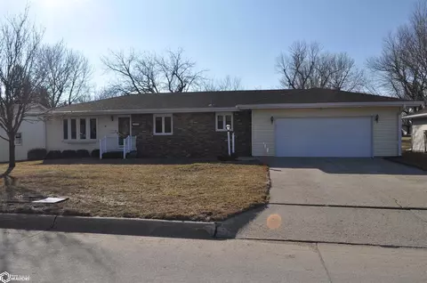 1519 Olive St, Carroll, IA 51401