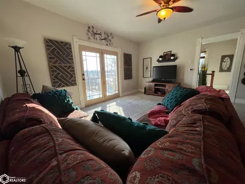 801 E 10th St, Atlantic, IA 50022 photo 12
