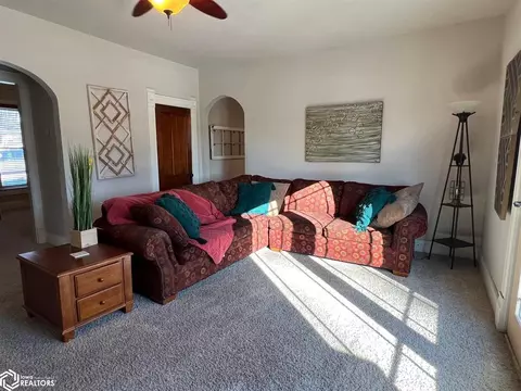801 E 10th St, Atlantic, IA 50022 photo 13