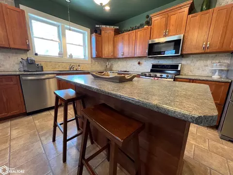 801 E 10th St, Atlantic, IA 50022 photo 7