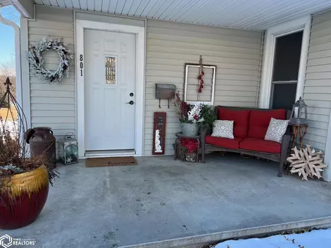 801 E 10th St, Atlantic, IA 50022 photo 2