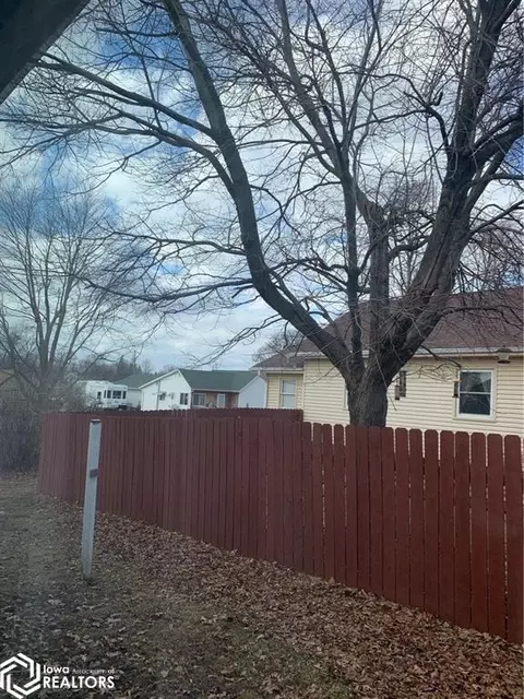 611 S Maple St, Creston, IA 50801 photo 29