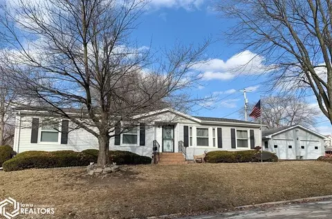 611 S Maple St, Creston, IA 50801 photo 1