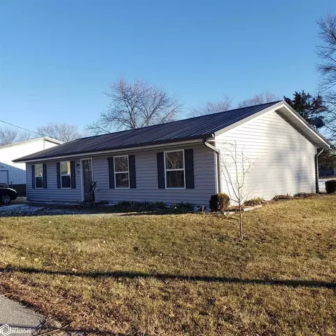 522 W I Ave, Albia, IA 52531