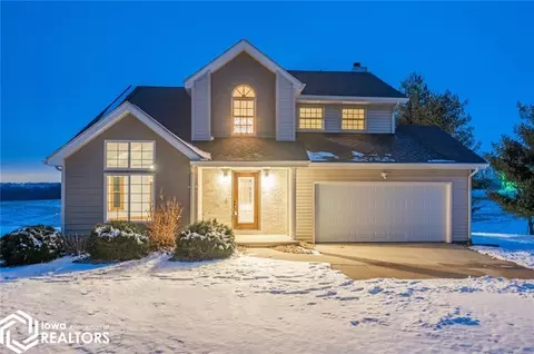 4166 SE 112th St, Runnells, IA 50237