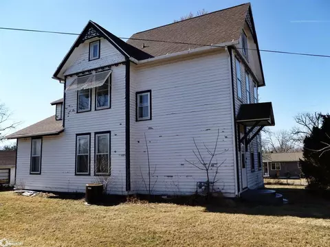 1320 Walnut, Hamilton, IL 62341 photo 3