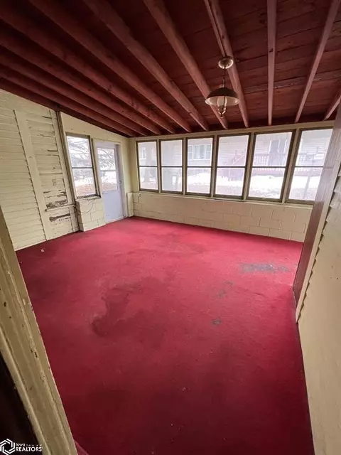 130 Cedar St, Westside, IA 51467 photo 4