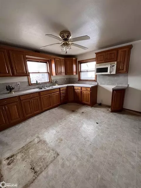 130 Cedar St, Westside, IA 51467 photo 5