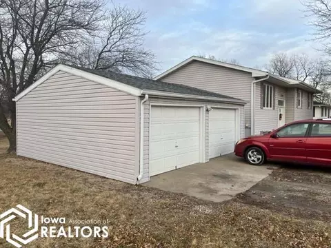 1525 E Grant St, Centerville, IA 52544 photo 3