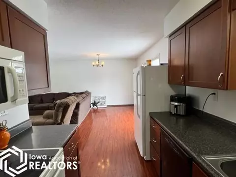 1525 E Grant St, Centerville, IA 52544 photo 10