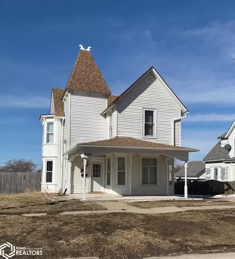 600 N Elm St, Creston, IA 50801