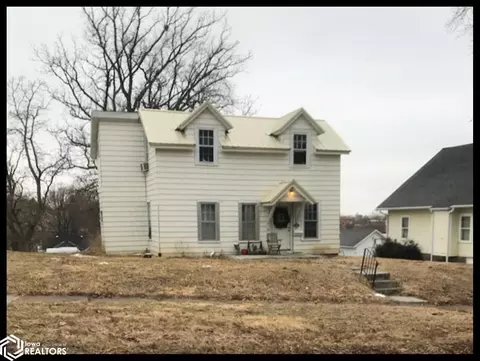 605 Maple St, Atlantic, IA 50022