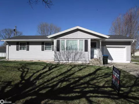 2016 N 28th St, Fort Dodge, IA 50501