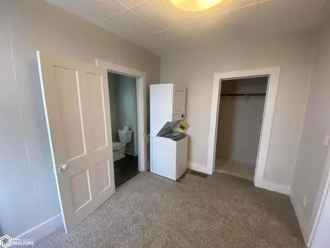 501 E State St, Centerville, IA 52544 photo 8