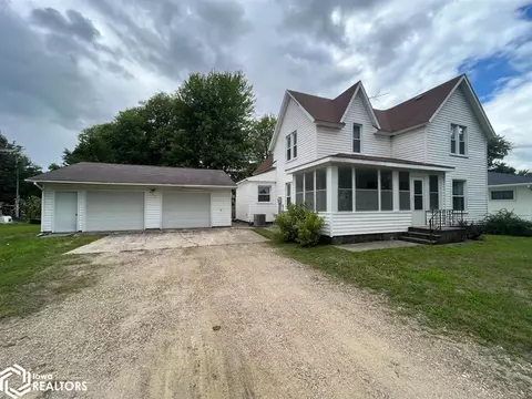 433 4th St N, Sheffield, IA 50475