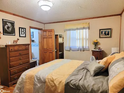 606 W Walnut St, Eldon, IA 52554 photo 20